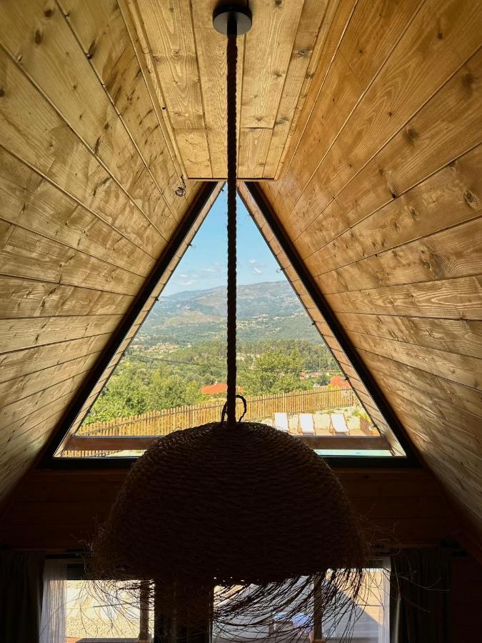 アルコス・デ・ヴァルデヴェス Casas Da Madrinhaヴィラ エクステリア 写真
