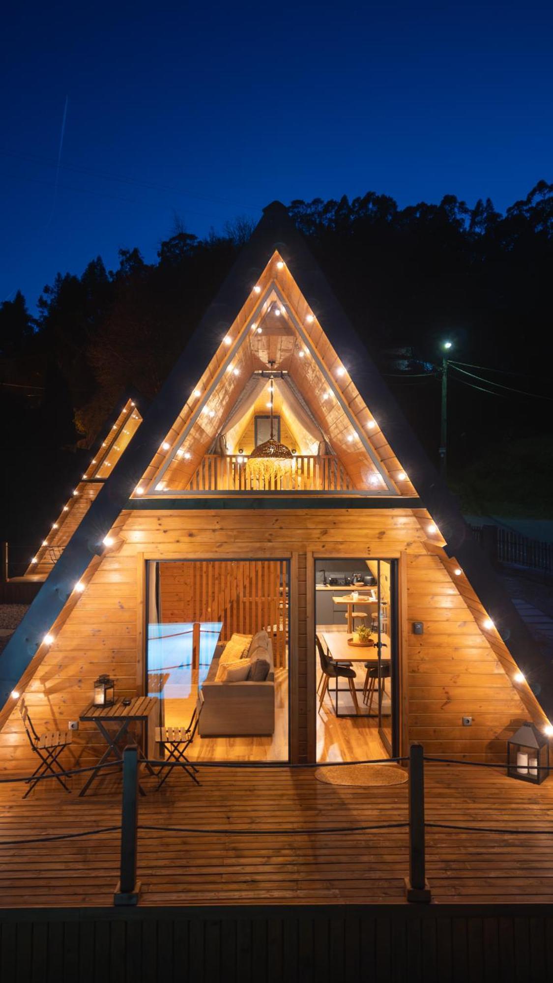 アルコス・デ・ヴァルデヴェス Casas Da Madrinhaヴィラ エクステリア 写真